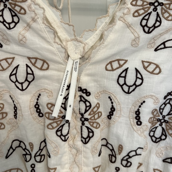 Anthropologie Embroidery Blouse XS - Picture 2 of 3